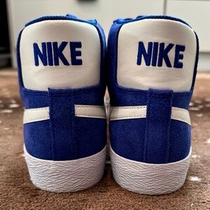 Nike Blazer Mid